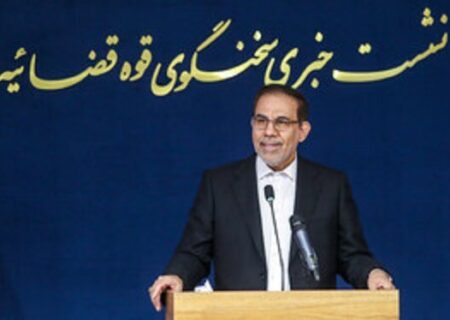 محکومیت سنگین برای جاعلان دست خط رهبری و سران قوا