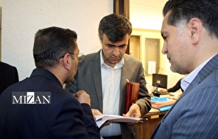 دادستان مرکز استان فارس برای بررسی اطاله دادرسی و موجودی پروندهها از دادسرای ناحیه ۲ شیراز بازدید کرد