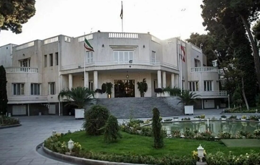 در آخرین حیاط دولت در آبان ماه چه گذشت؟/ توضیحات جدید وزیر نفت درباره نفتکش توقیف شده توسط سپاه؛ محموله متعلق به بانک صنعت و معدن بود