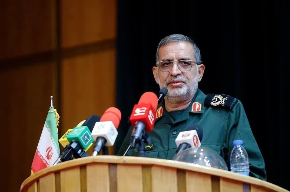 سخنگوی سپاه: نظام تمرین‌ کرده بود تا در صورت تعرض به صداوسیما ارتباط قطع نشود/ در جنگ ۱۲ روزه دشمن دستور تخلیه تهران را داد، اما مردم بی‌توجه بودند