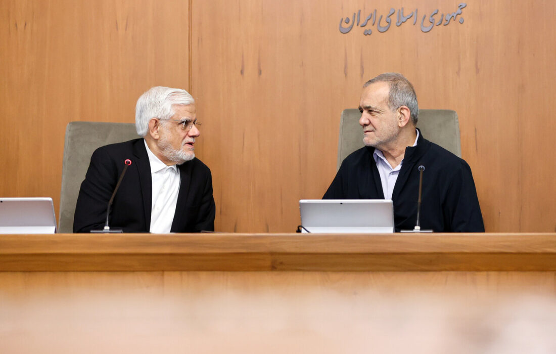 واکنش دولتی ها به ادعای رسایی درباره عارف/ مهاجرانی: من از غیرقانونی بودن ایشان خبر ندارم/ تقوی نژاد: ایراد قانونی در این زمینه وجود ندارد