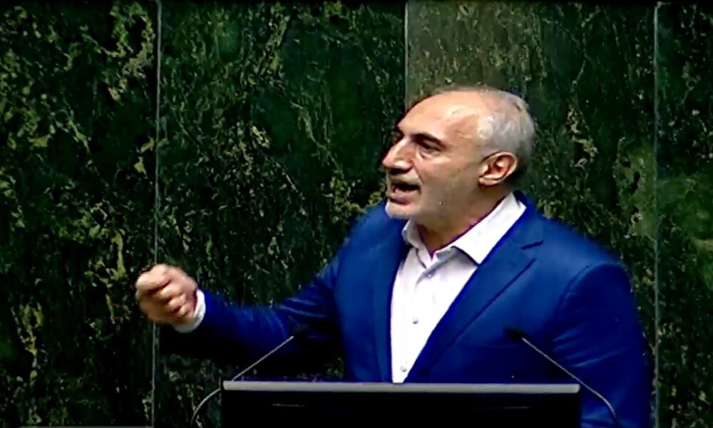 پورمحمدی: اجرای دقیق برنامه در دستور کار دولت و مجلس است