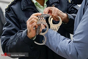 یکی از پیمانکاران و گزینه‌های شهرداری دورود به اتهام پرداخت رشوه دستگیر شد
