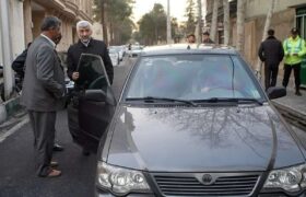 درست است که ضدگلوله کردن پراید سعید جلیلی به پول امروز، حقوق ۱۸ سال یک کارگر است اما مهم هرینه اش نیست؛ مهم ژست ساده زیستی است که سالها به مردم فروخته