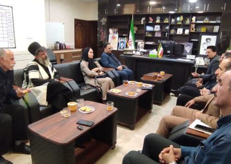 دیدار فرماندار لالی با فعالان رسانه‌ای به مناسبت روز خبرنگار؛ تجلیل از «سربازان خبر» در مسیر توسعه شهرستان
