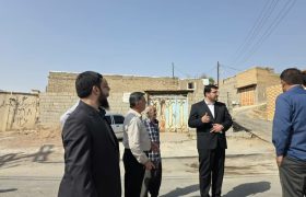 بازدید دادستان مسجدسلیمان از محله کلگه؛ بررسی بحران آب شرب در کوچه شهید اسیوند