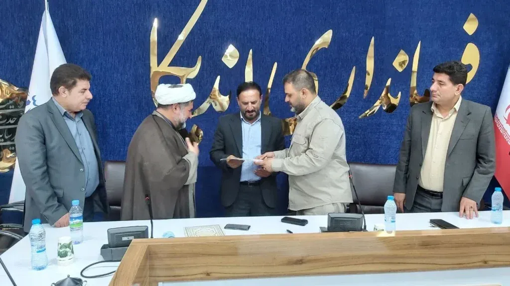 مراسم تودیع و معارفه رئیس دفتر ارتباطات مردمی نماینده مجلس در شهرستان اندیکا برگزار شد